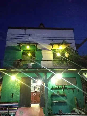 Espaço Cultural Casa Verde iluminado à noite